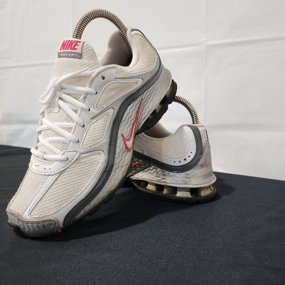 Nike Reax Run 5 Women's Size 8 - Picture 3 of 10